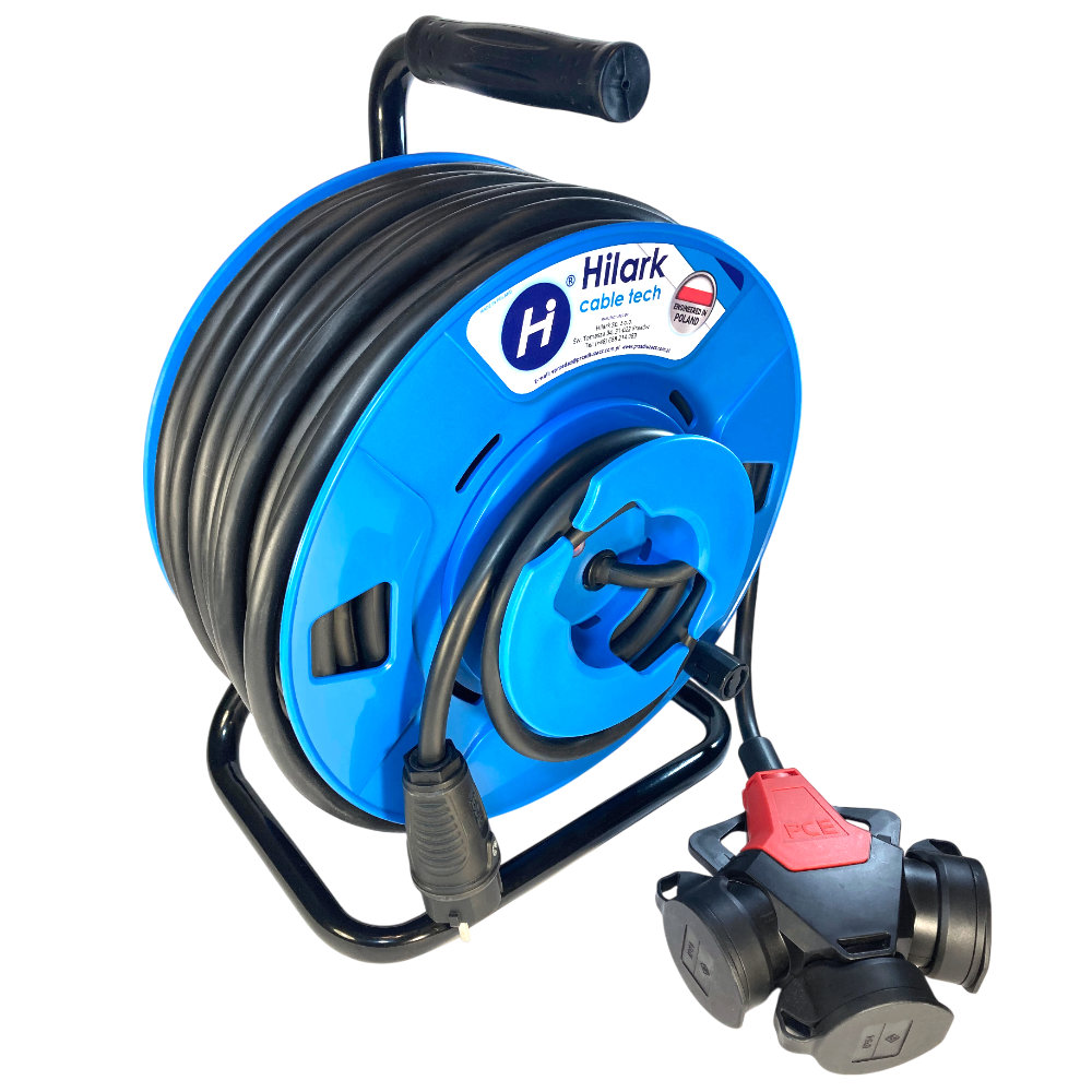 Rallonge sur enrouleur inversé avec adaptateur triple H05RR-F 3x1,5