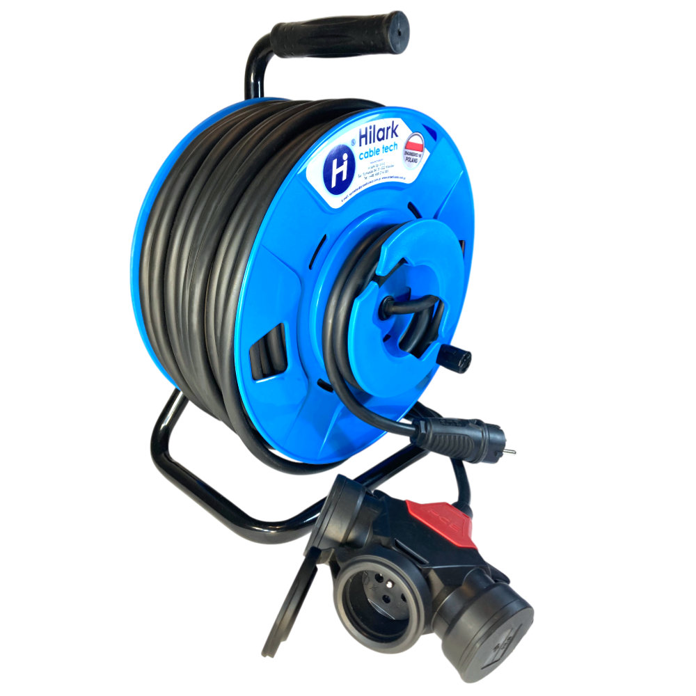 Rallonge en caoutchouc H05RR-F 3×2,5 mm² sur enrouleur inversé avec adaptateur triple 50m