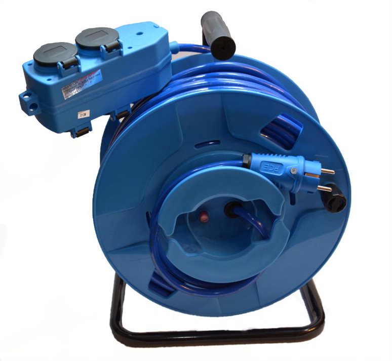 Rallonges H07BQ-F 3g2,5 bleues sur enrouleur inversé avec répartiteur