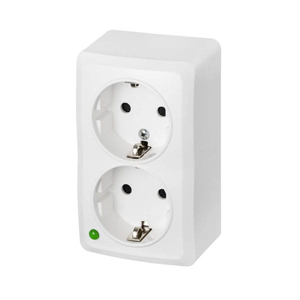 BERG prise murale appareillage 2x2P+T schuko IP 20 – couleur blanc 3738-00