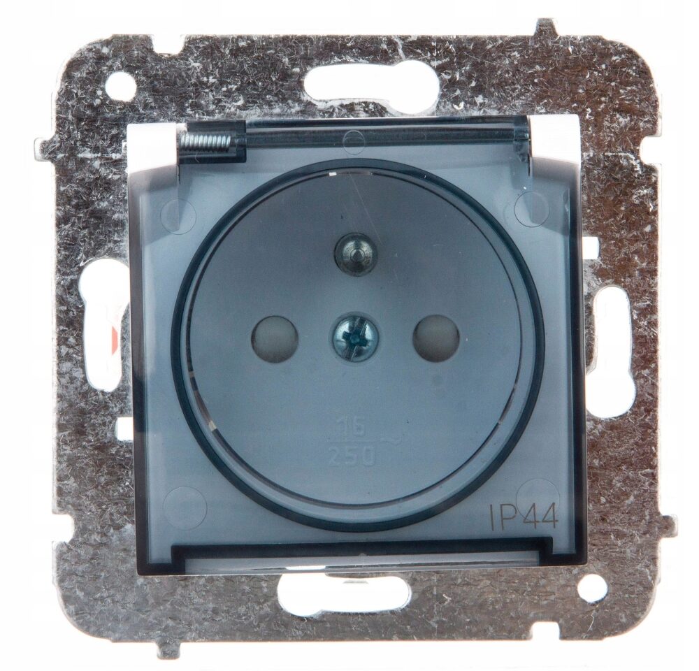 CARLA PRISE SIMPLE AVEC/SANS IP44 AVEC CLAPET 1766-10