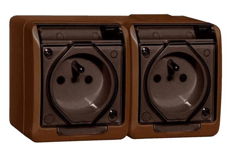 Prise double Hermes hermétique marron avec terre IP44 0322-05
